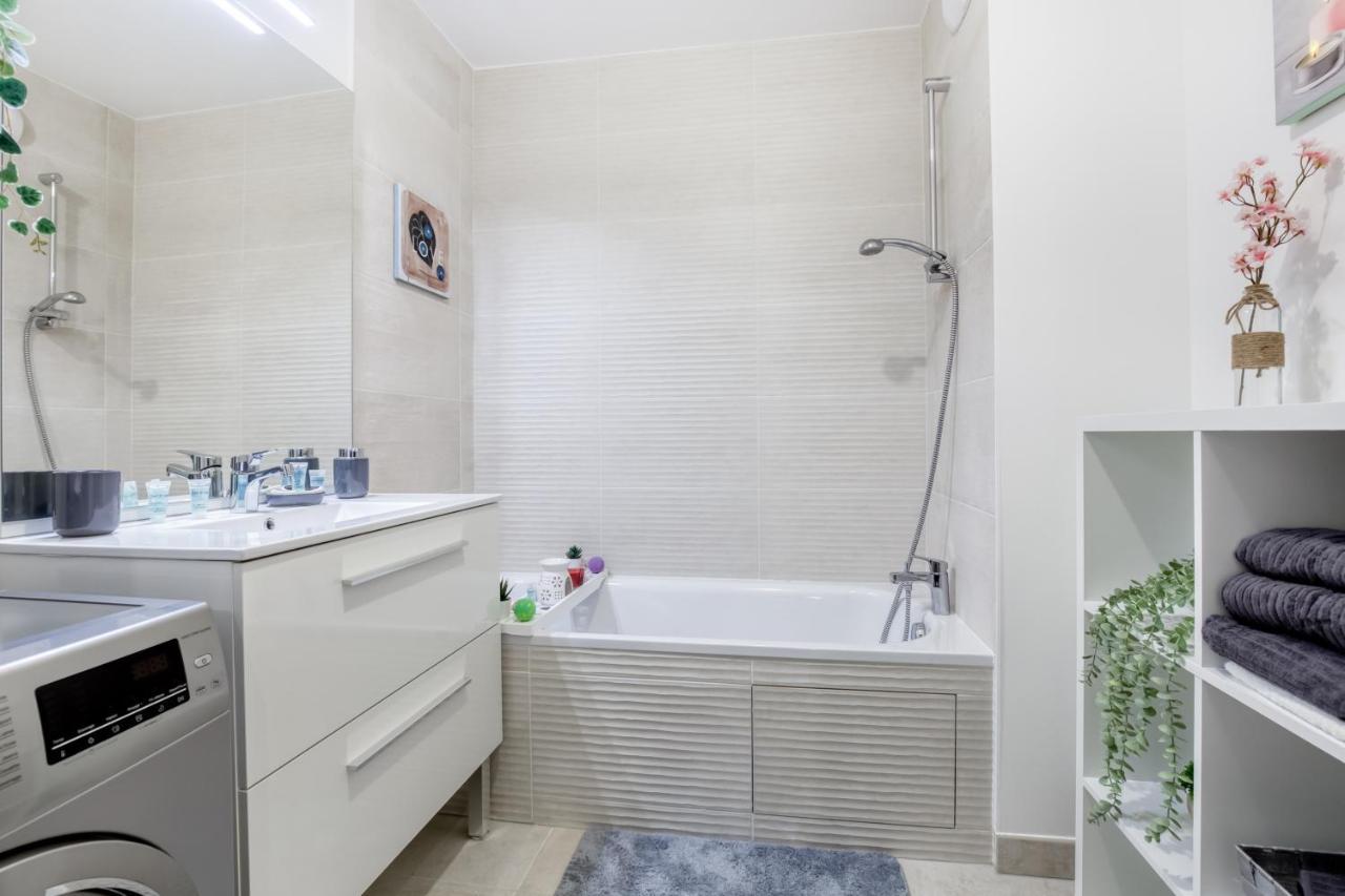 Luxueux Paris - Bagnolet - Les Lilas-Parking Gratuit Ngoại thất bức ảnh
